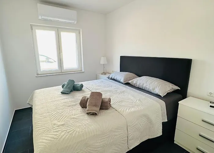 Διαμέρισμα Robic Λομπάρδα